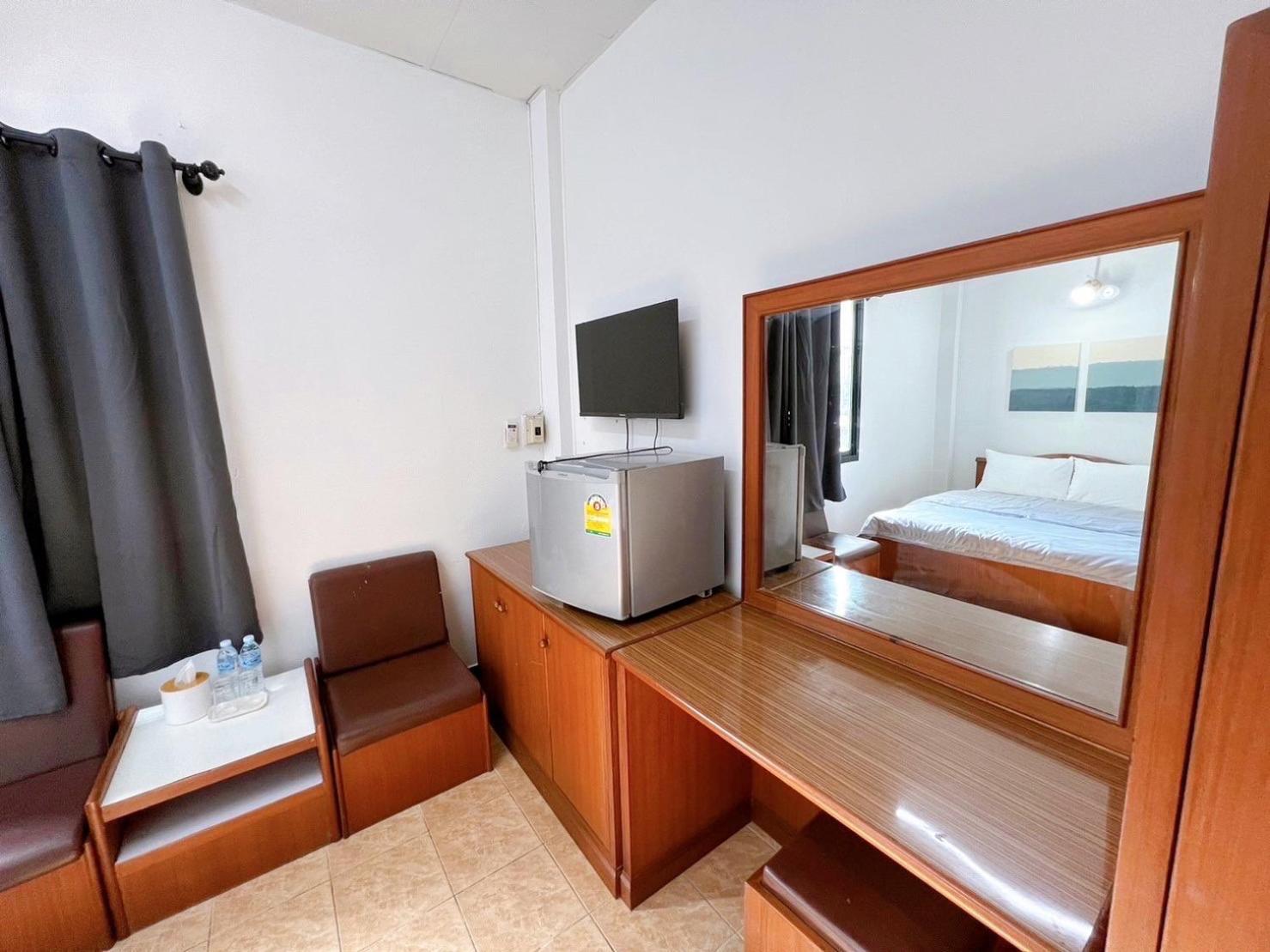 Tokyo Hotel Nakhon Ratchasima Ngoại thất bức ảnh